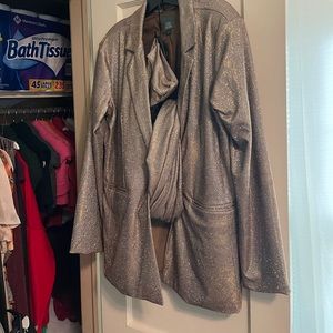 Target pant set worn on NYE for 2 hours pants size 12 jacket size L